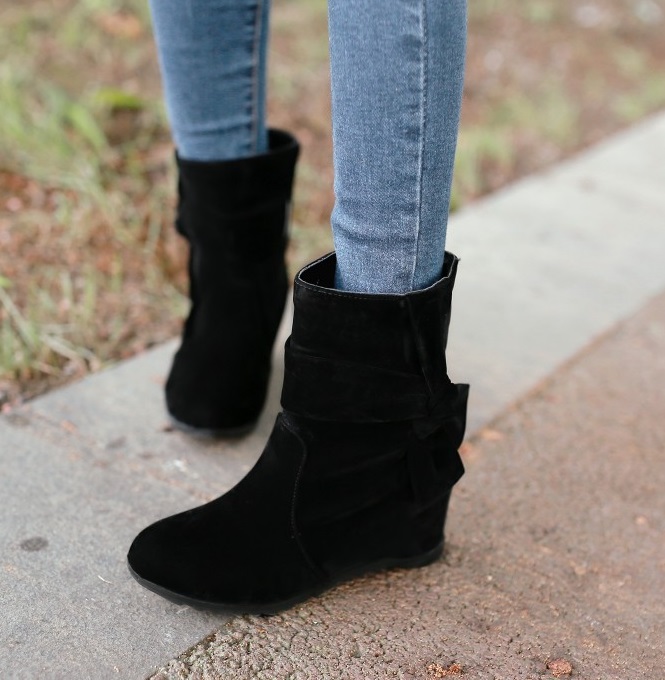 long or ankle boots for short feet